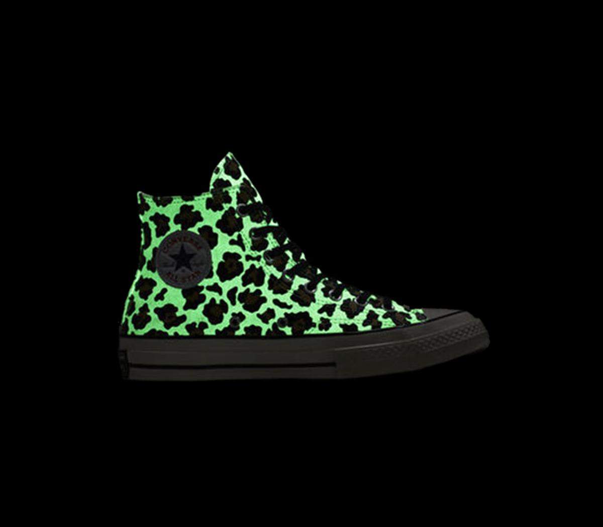 ConverseChuck 70 Hi Glow In The Dark Trainers ConverseChuck 70 Hi Glow In The Dark TrainersEgret Light Fawn Black