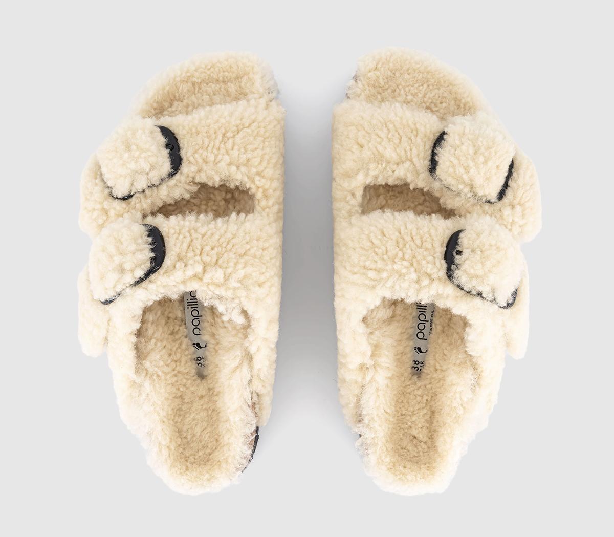 BIRKENSTOCKArizona Big Buckle Platform Fur Sandals BIRKENSTOCKArizona Big Buckle Platform Fur SandalsEggshell