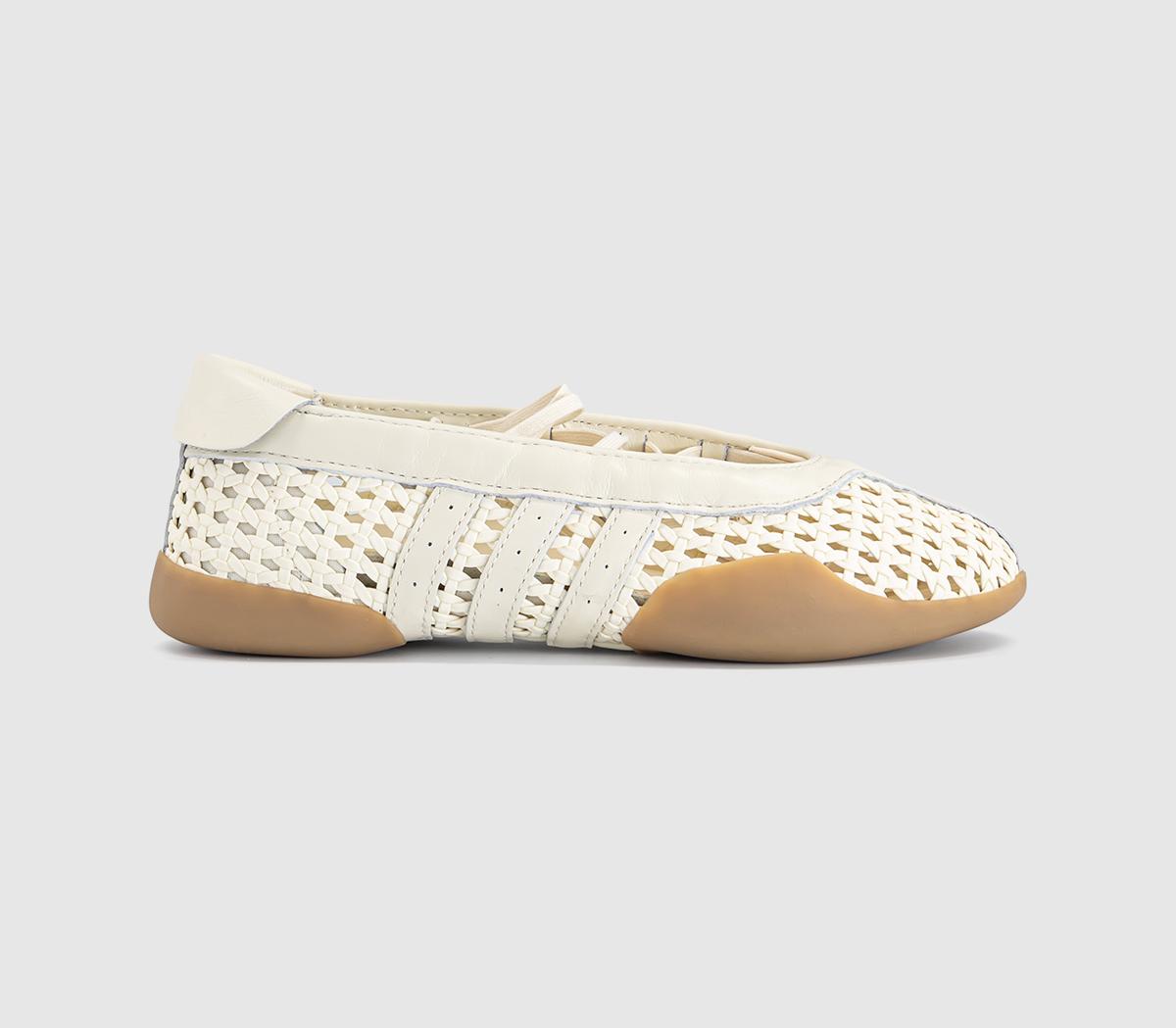 adidasTaekwondo Mei Ballet PumpsCream White Cream White Gum