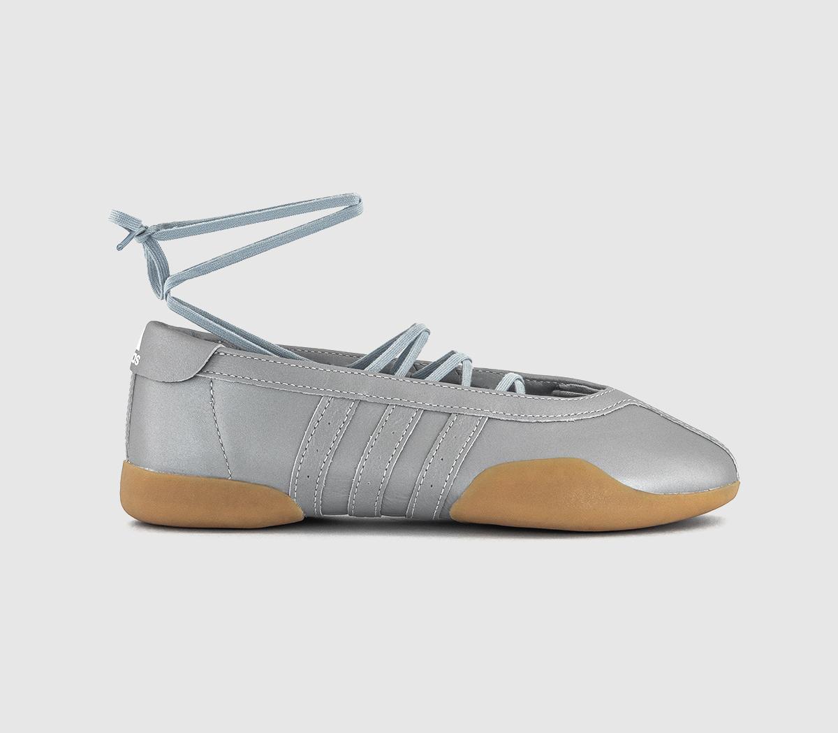 adidasTaekwondo Mei Ballet Pumps adidasTaekwondo Mei Ballet PumpsSilver Metalic Gum