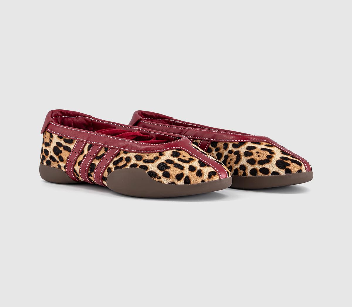 adidasTaekwondo Mei Ballet PumpsOffwhite Leopard Victory Red