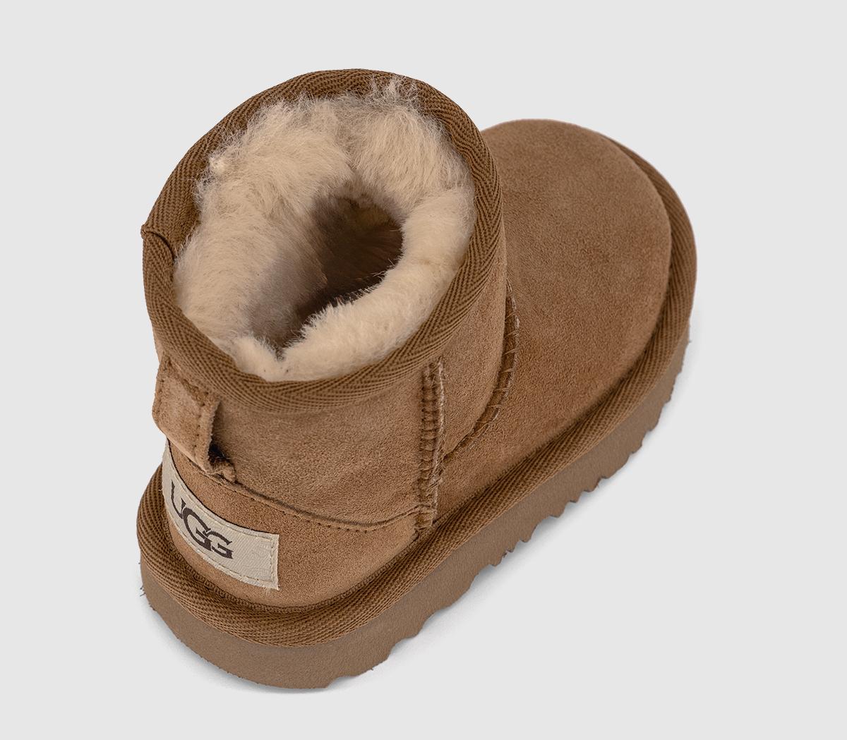 UGGClassic Mini II ToddlerChestnut