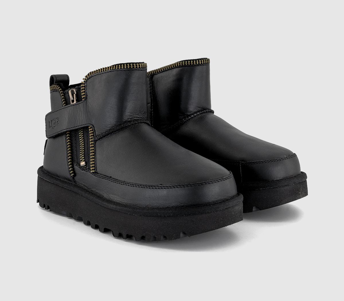 UGGClassic Mini Moto Boots UGGClassic Mini Moto BootsBlack