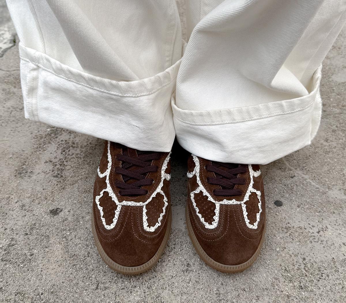 ALOHASTB490 Crochet SneakersChocolate Suede