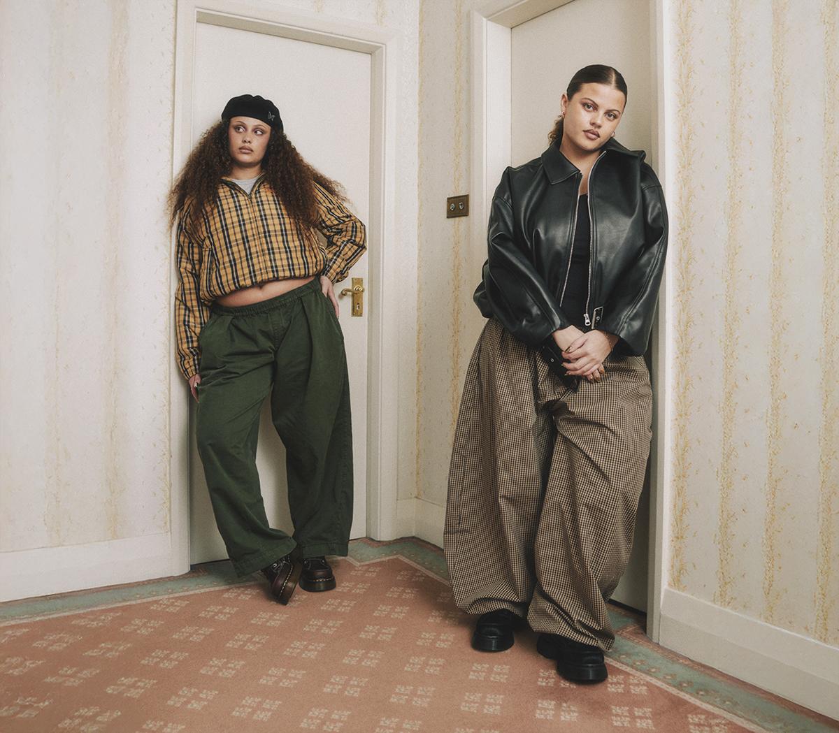 Dr. MartensBuzz 5 Eye ShoesDark Brown Grizzly