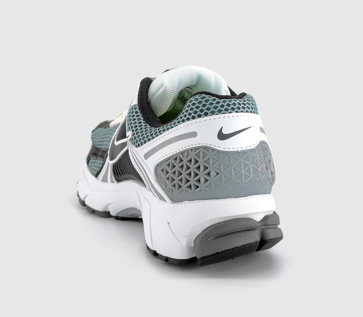 NikeNike Zoom Vomero 5 SE SP TrainersDk Grey Black White Sail Wolf Grey Mtlc Silver