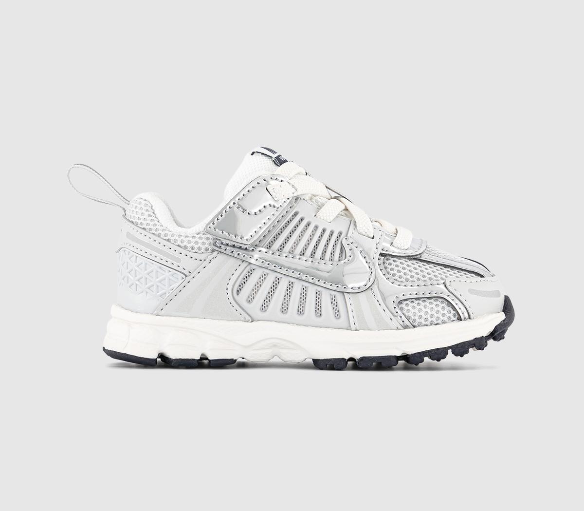 Nike Vomero  Trainers Photon Dust Chrome Gridiron Sail  Grey in Kids  Size 9.5 , Office Shoes
