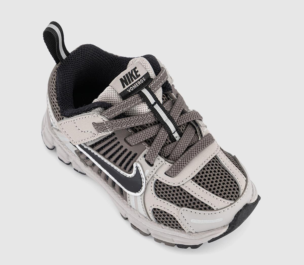 NikeVomero Infant TrainersCollege Grey Black Cave Stone