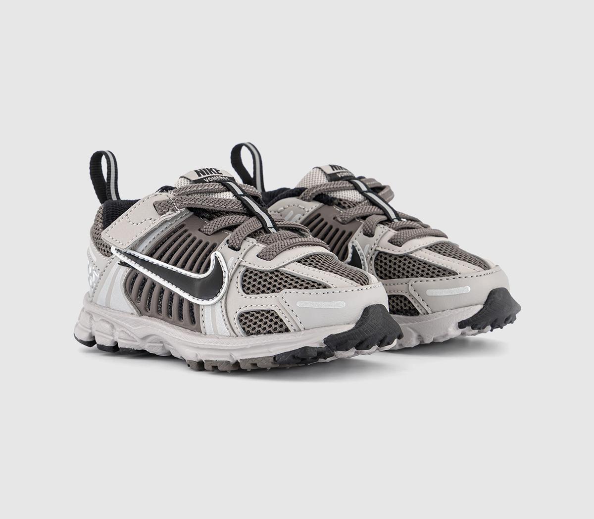 NikeVomero Infant TrainersCollege Grey Black Cave Stone
