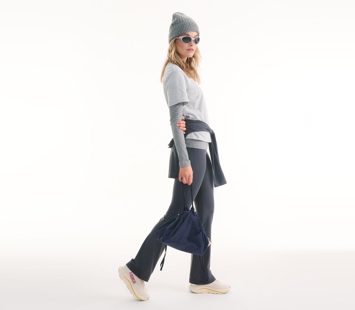 HOKAClifton 10 TrainersBirch Alabaster F