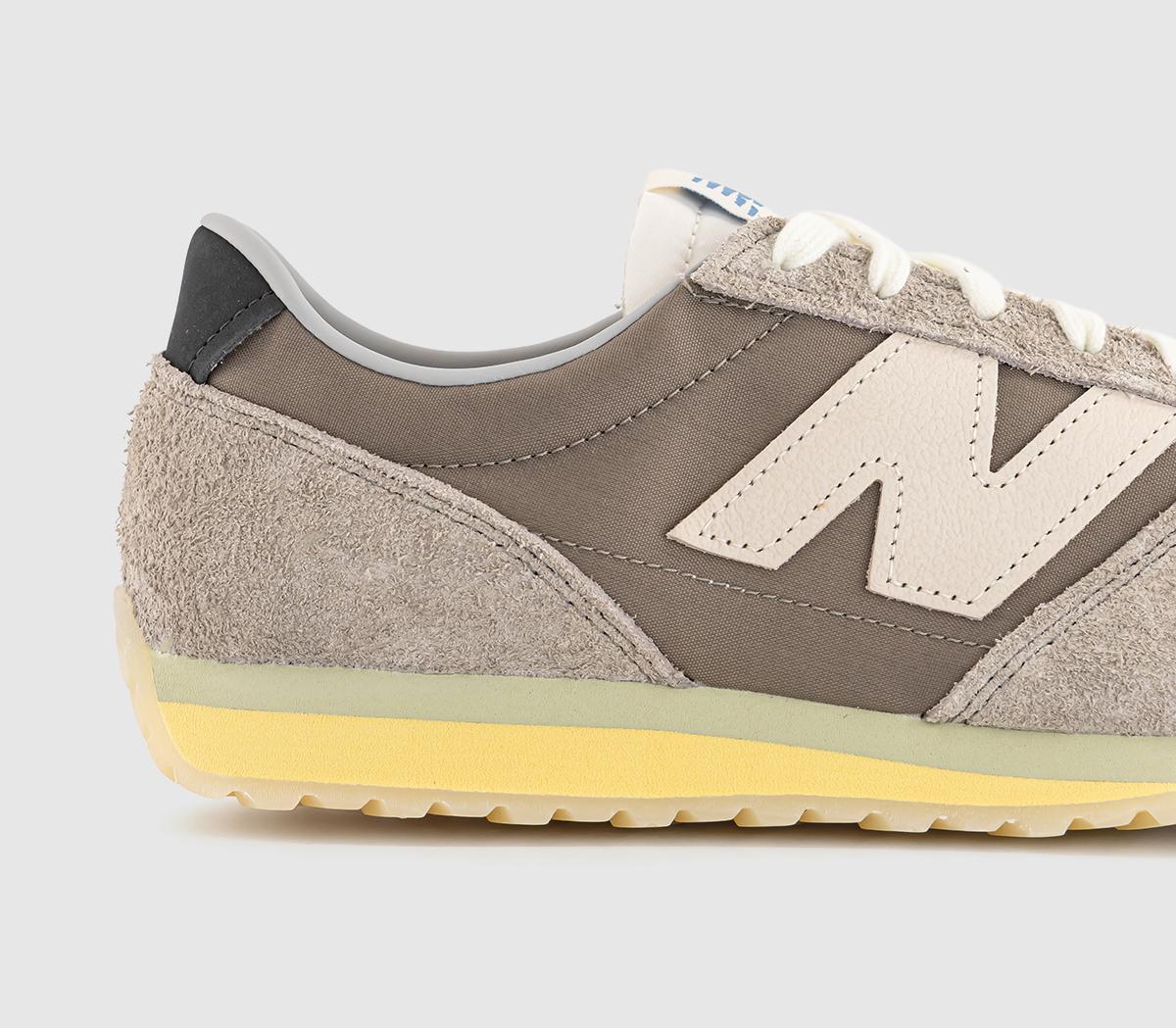 New Balance471 TrainersArid Stone