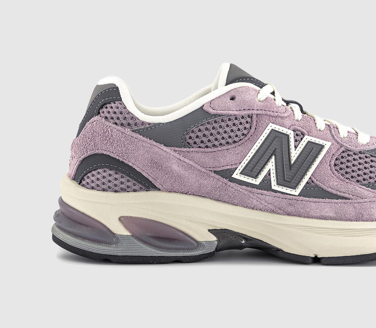 New Balance2010 TrainersIce Wine