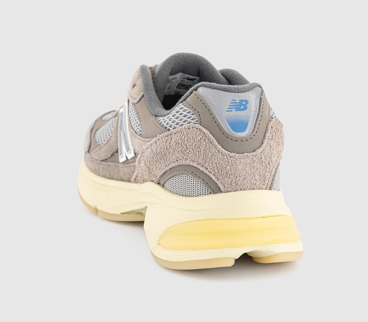 New Balance2010 TrainersArid Stone