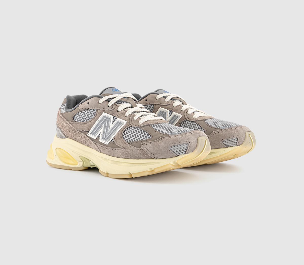 New Balance2010 TrainersArid Stone