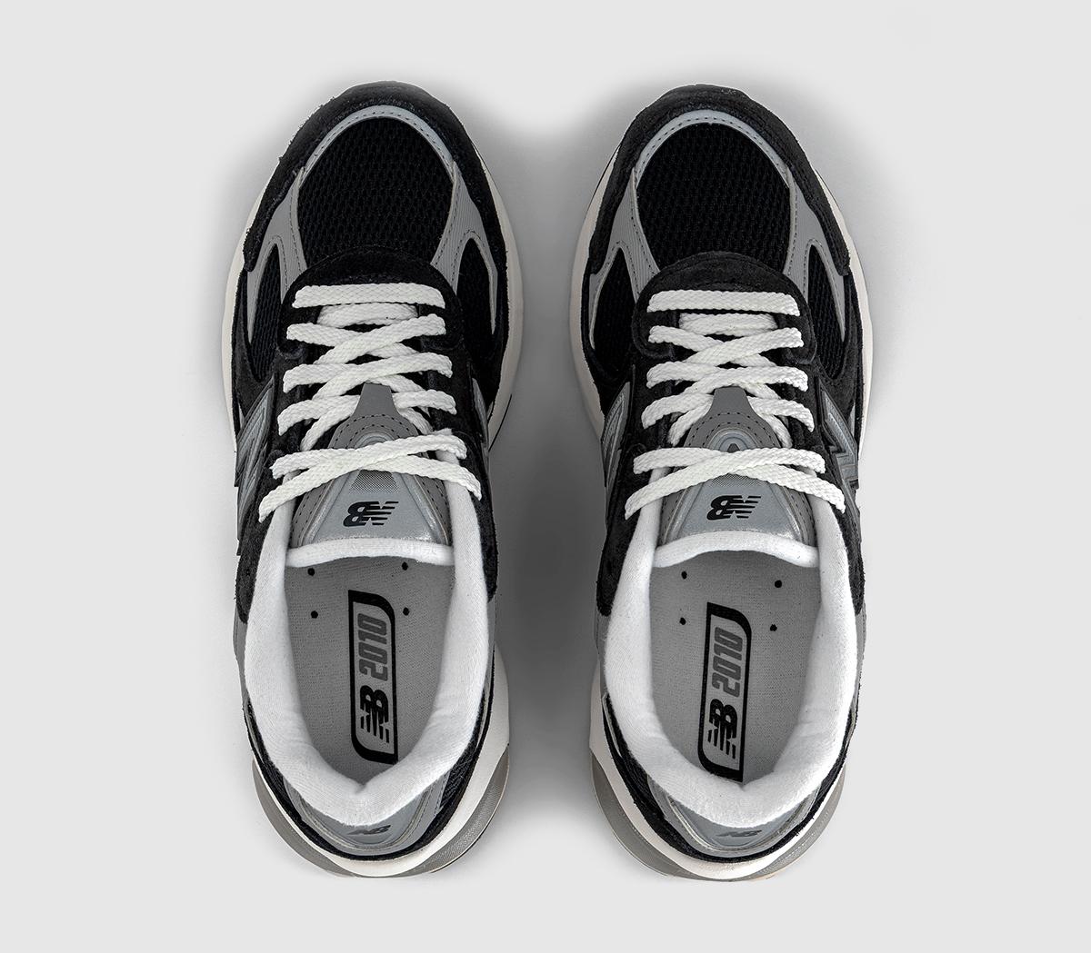 New Balance2010 TrainersBlack Shadow Grey Sea Salt