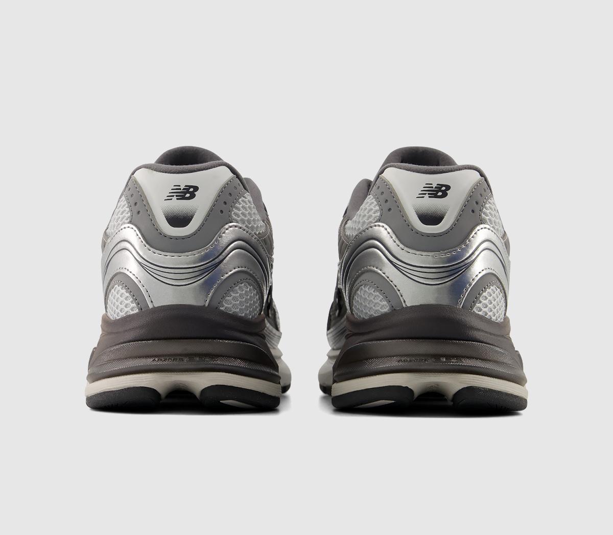 New Balance2010 TrainersBlack Silver Metallic  Silver Metallic