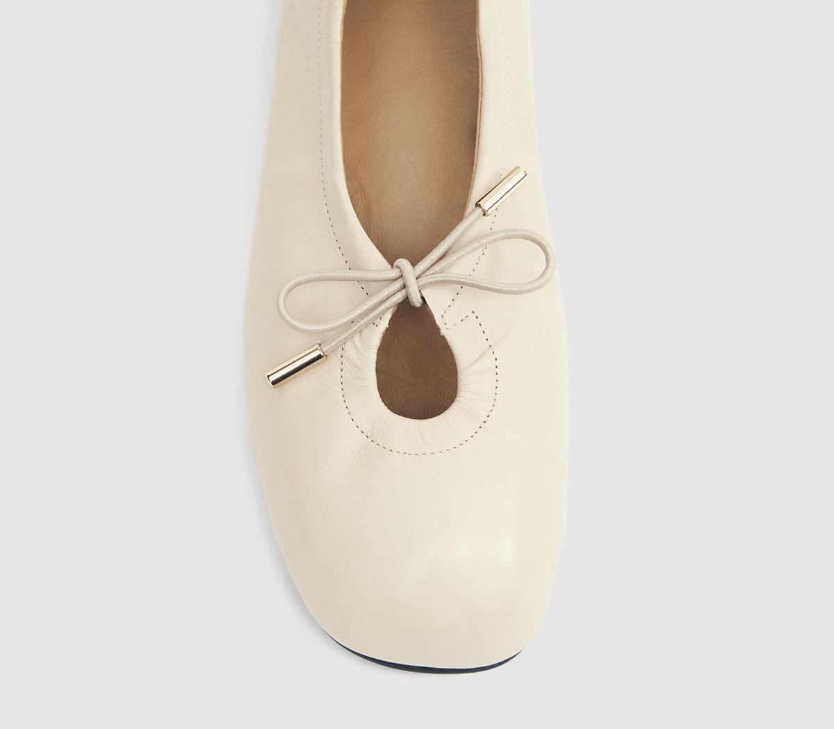 ALOHASRosalind Ballet Pumps ALOHASRosalind Ballet PumpsCream
