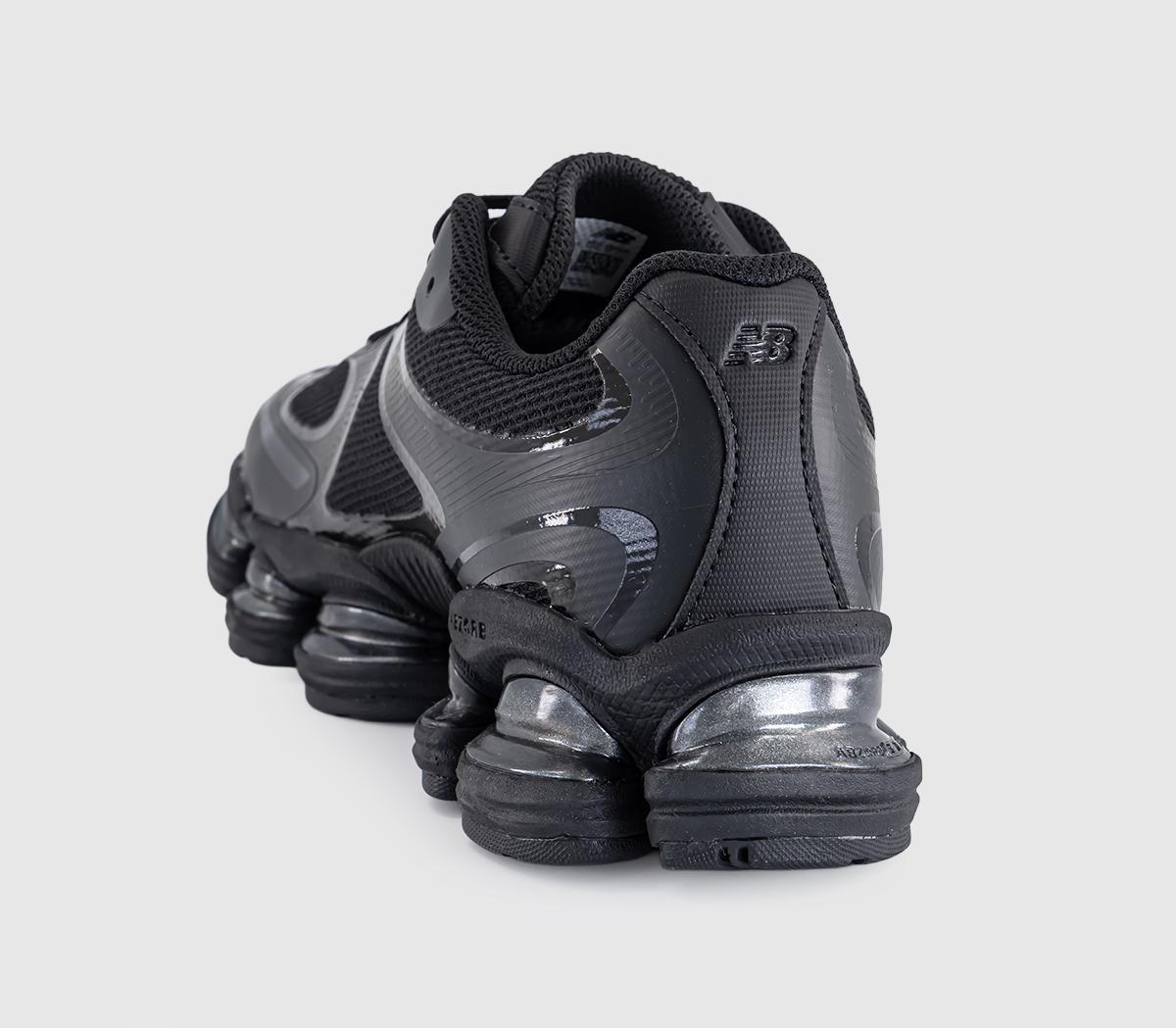 New BalanceAbzorb 2000 TrainersBlack