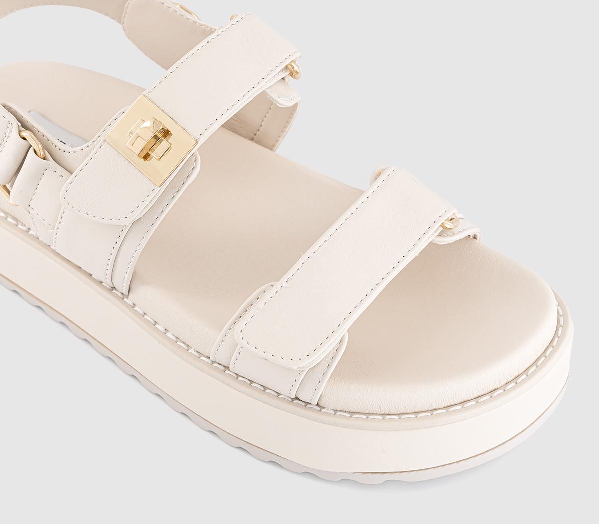 Steve MaddenBig Mona Sandals Steve MaddenBig Mona SandalsOff White
