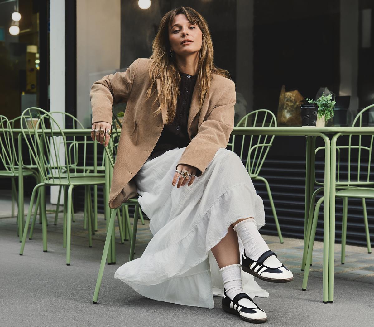adidasSamba JanesBlack Black Light Silver Jade Horizon