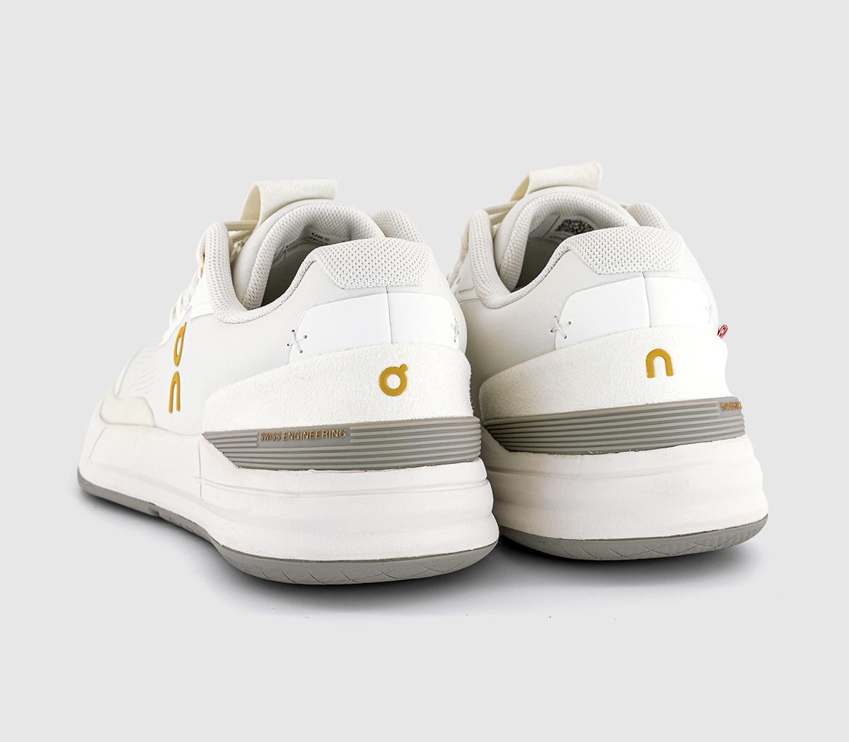 ONRoger Pro Ace TrainersIvory Fog