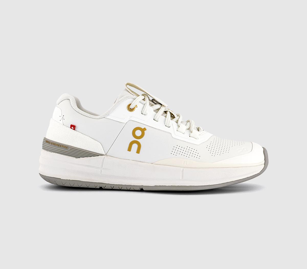 ONRoger Pro Ace TrainersIvory Fog