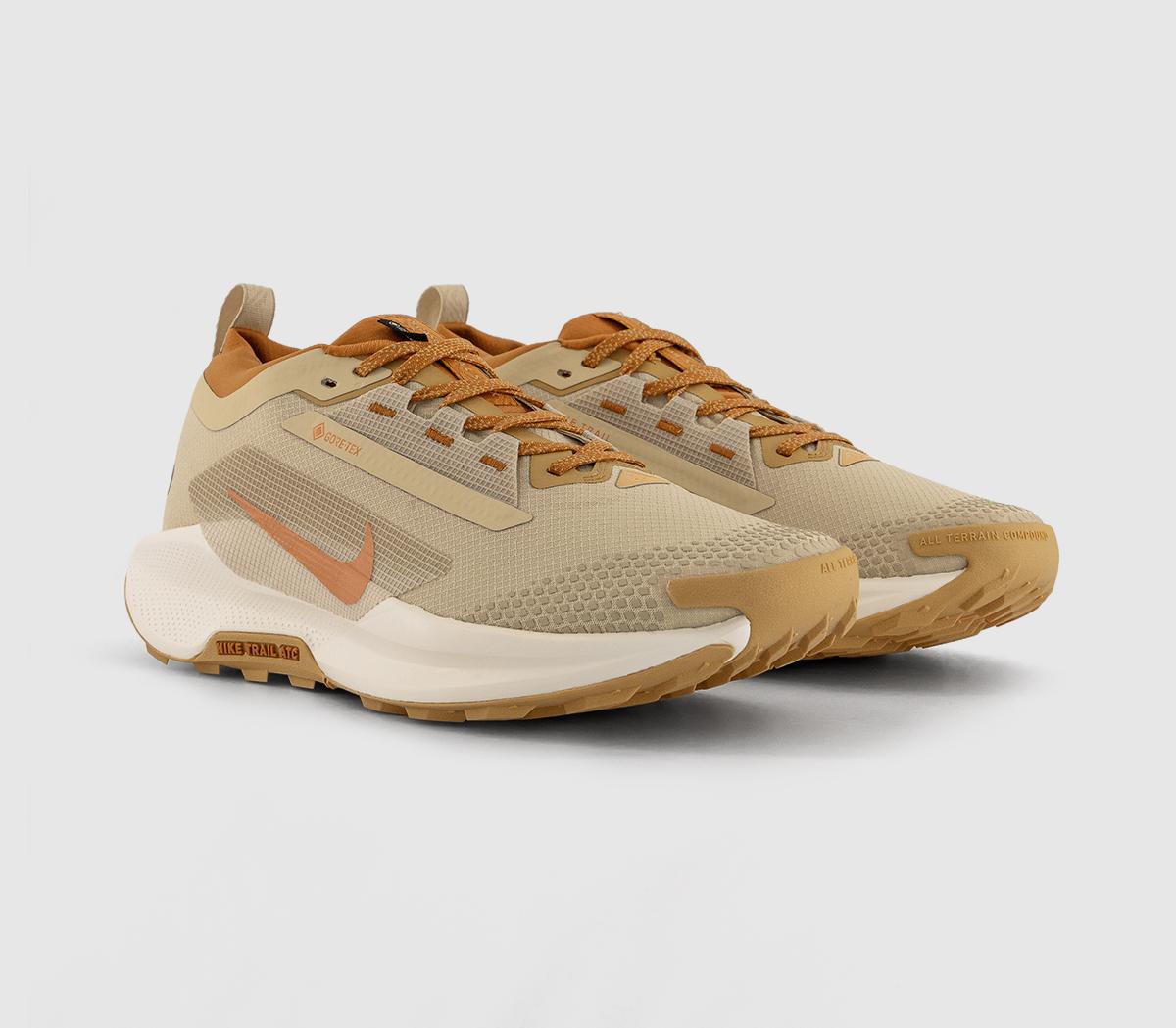 NikeReactx Pegasus Trail 5 GTX SP TrainersTeam Gold Desert Ochre Wheat Gold Pale Ivory