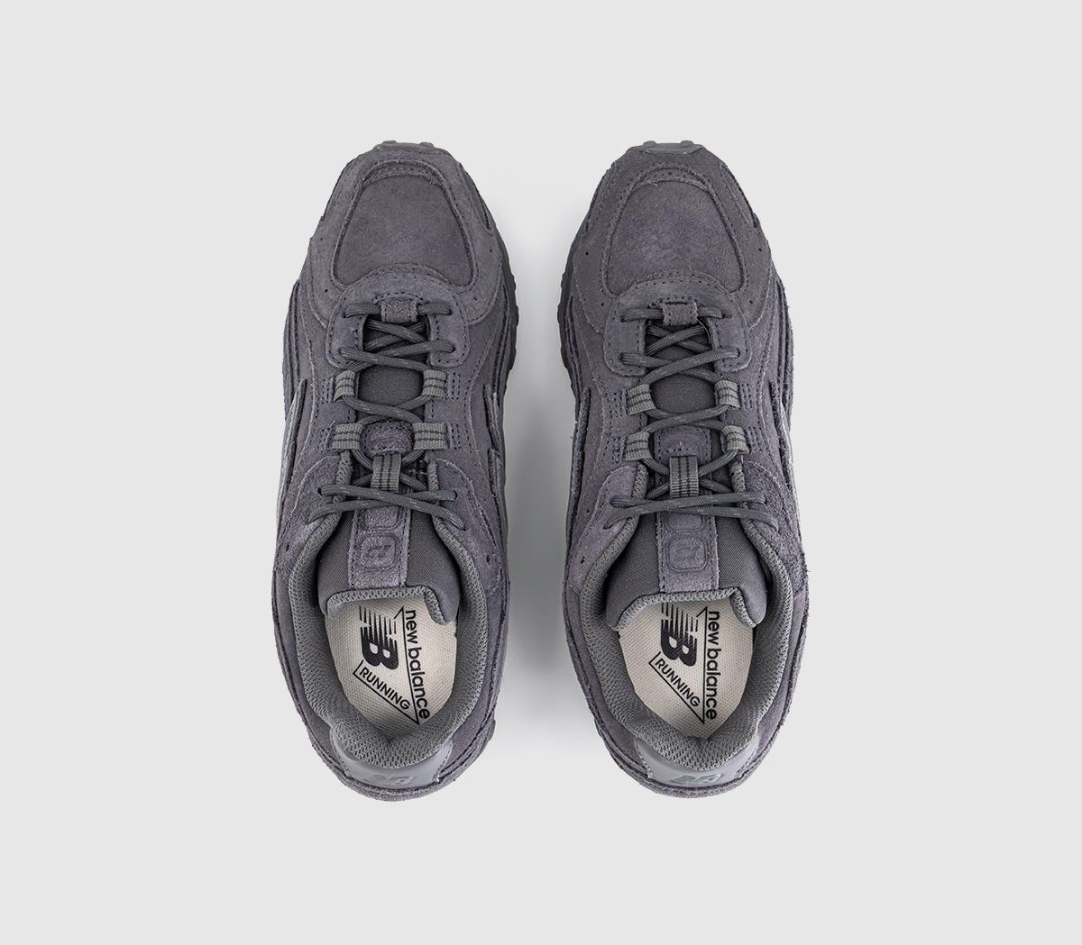 New Balance204L TrainersMagnet
