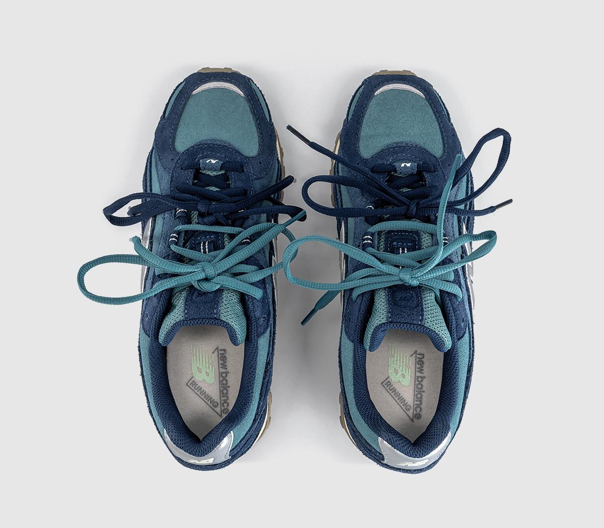 New Balance204L TrainersNb Navy Salt Water