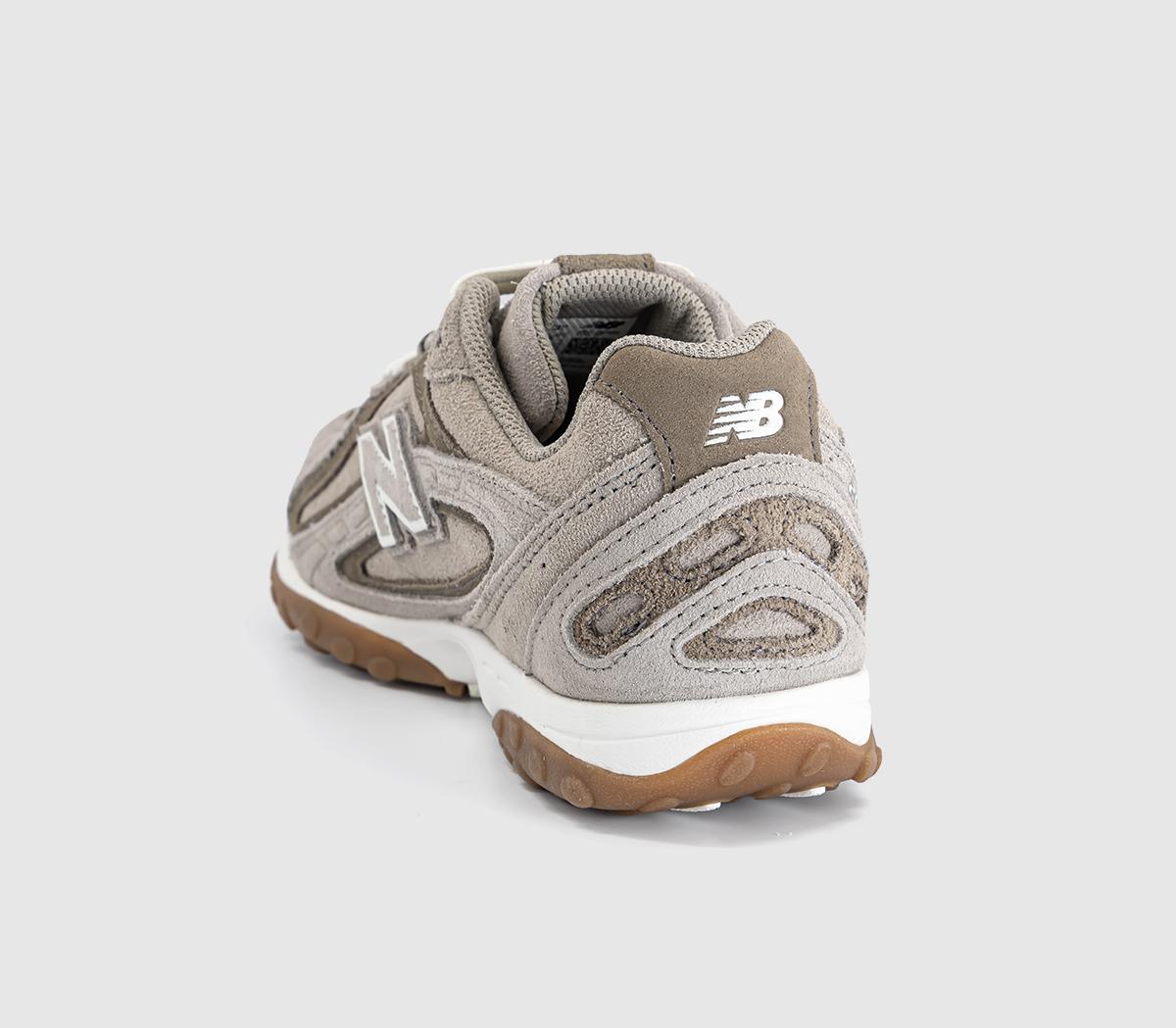 New Balance204L TrainersDark Olivine Gum