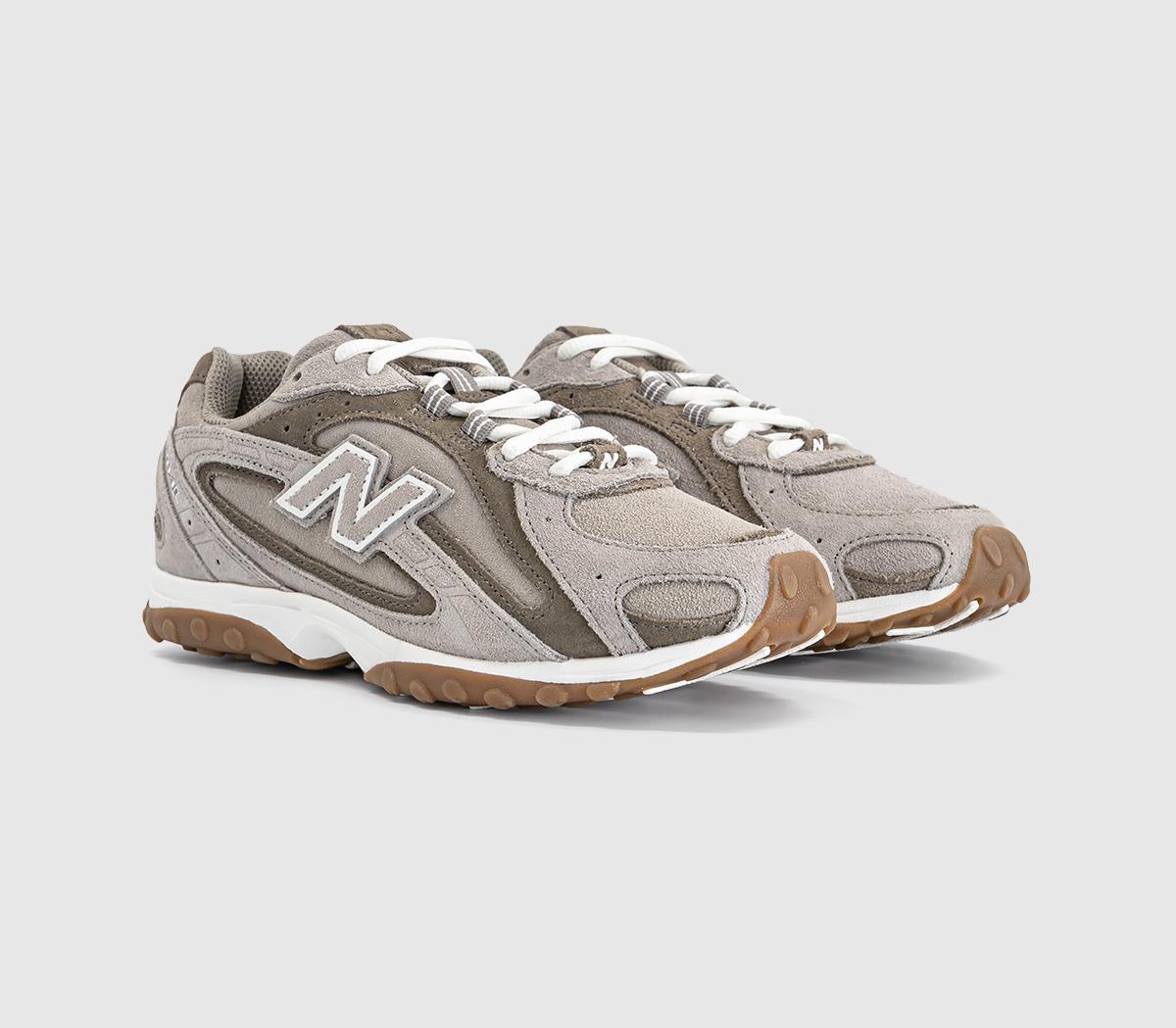New Balance204L TrainersDark Olivine Gum