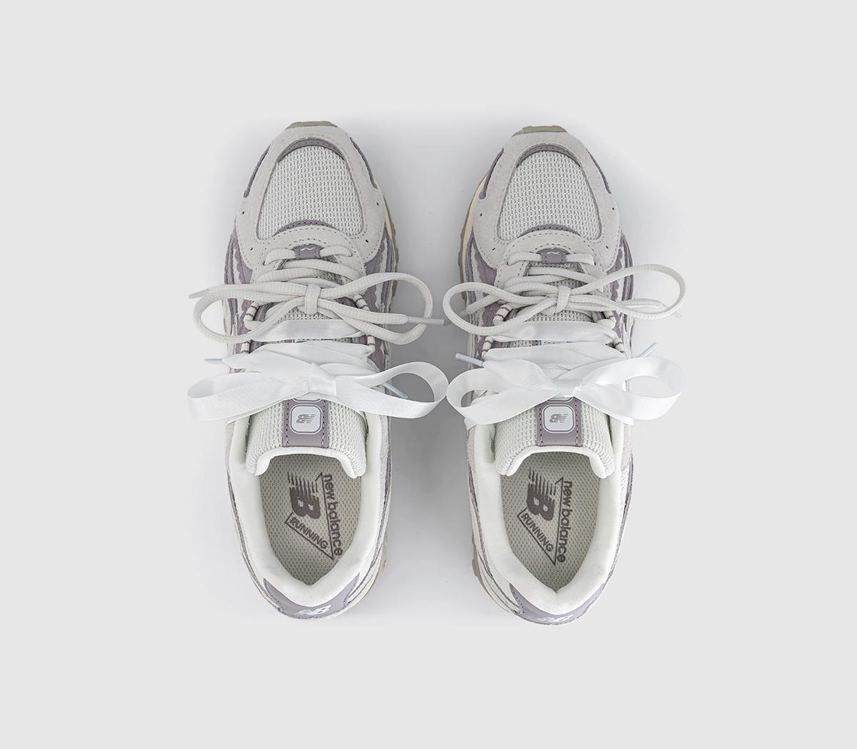 New Balance204l TrainersReflection