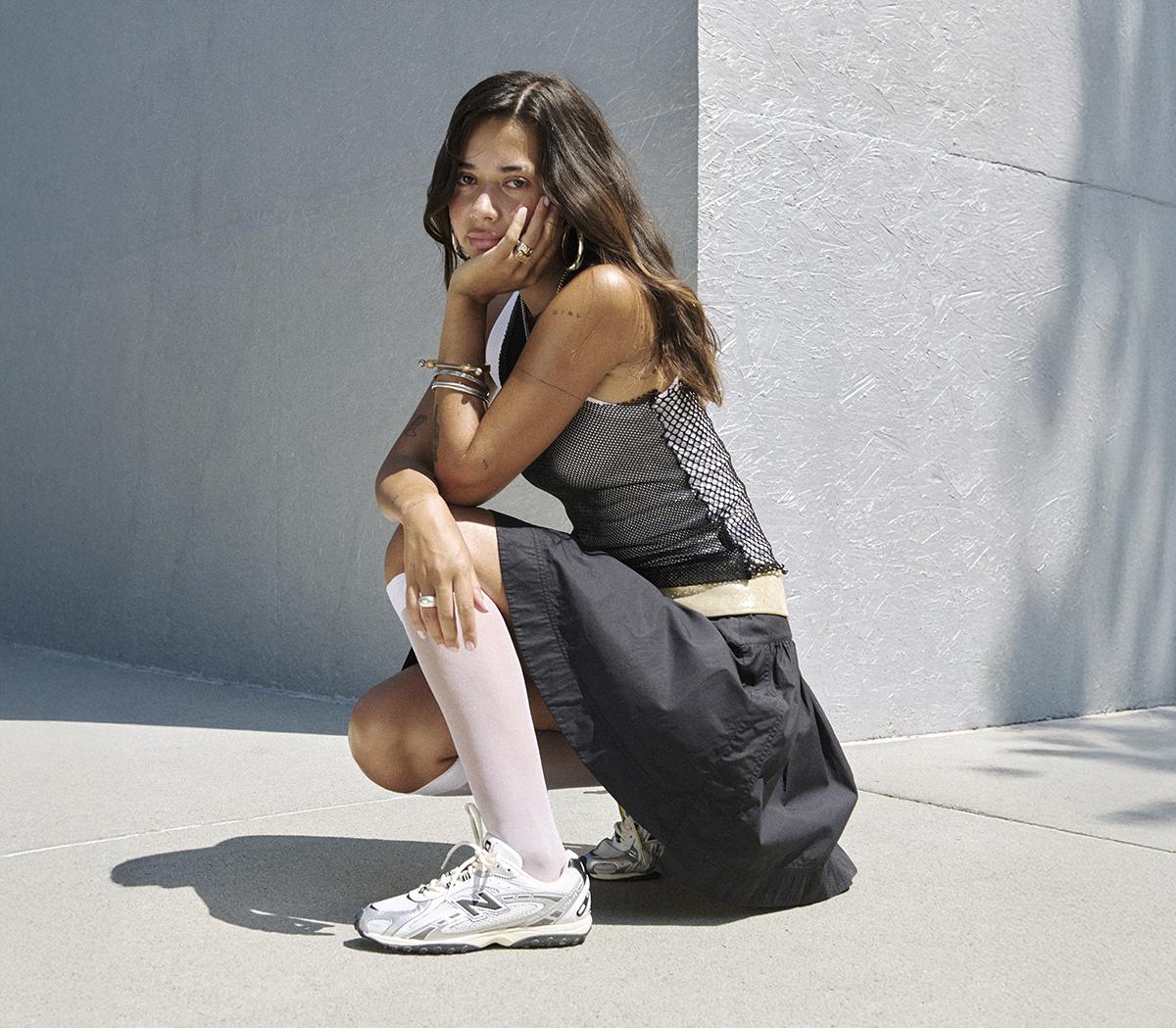 New Balance204L TrainersSilver Metallic Black