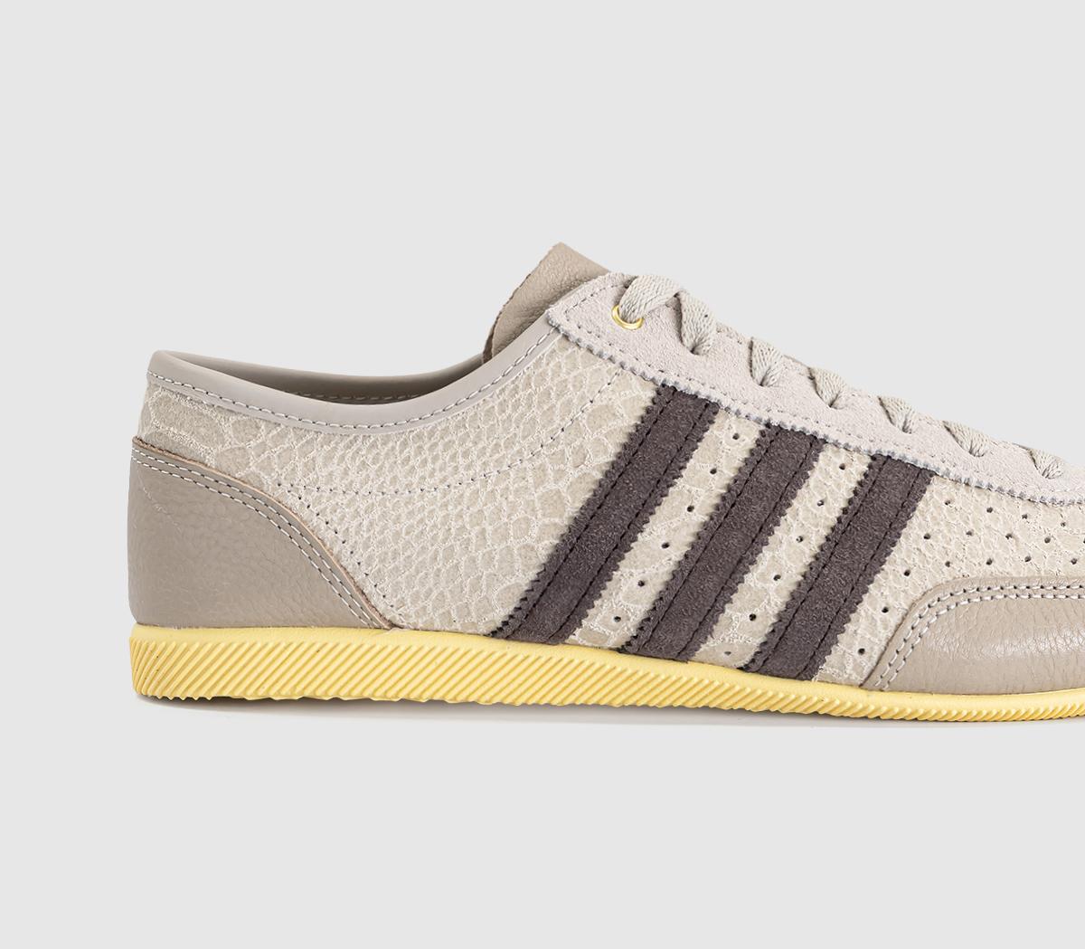 adidasJapan Decon TrainersWonder Beige Dark Brown Orange Tint