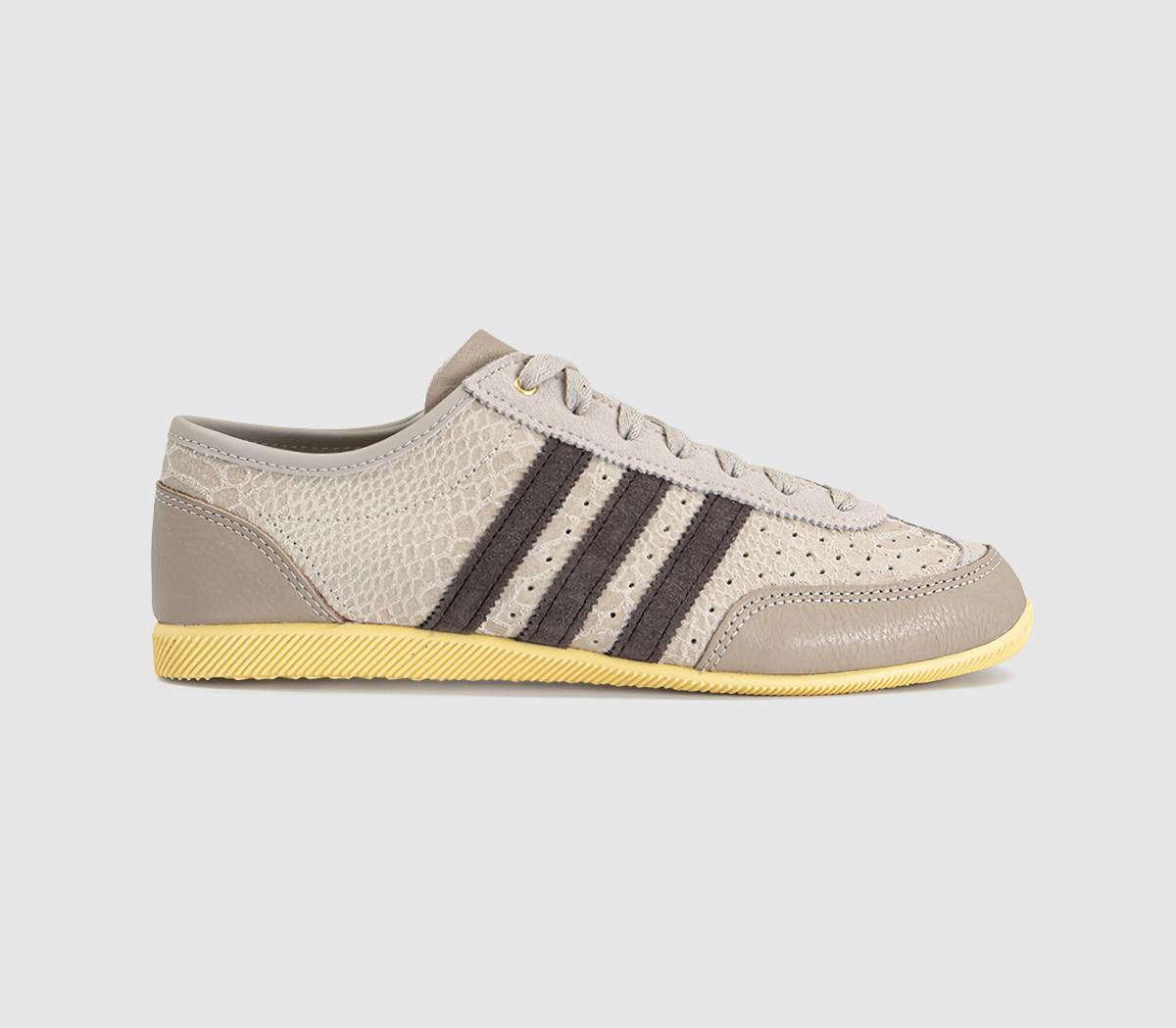 adidasJapan Decon TrainersWonder Beige Dark Brown Orange Tint