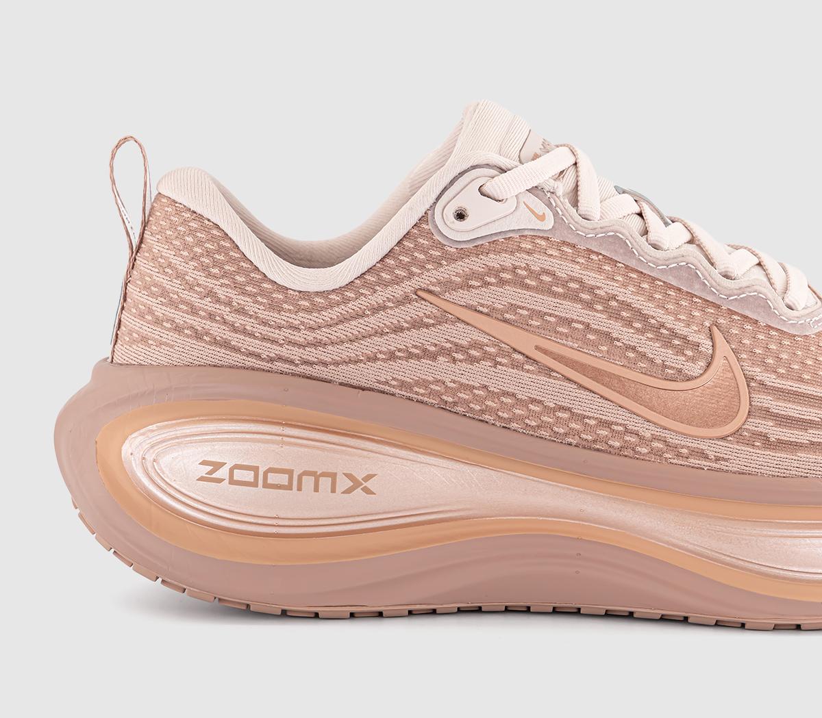 Nike Nike Vomero Plus Trainers Particle Pink Metallic Rose Gold