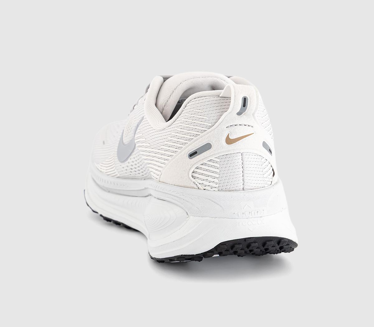 NikeNike Vomero 18 TrainersVast Grey Wolf Grey Summit White Hemp