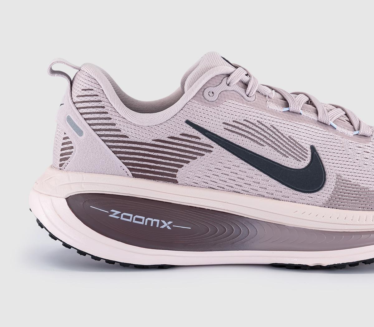 NikeNike Vomero 18 TrainersParticle Rose Off Noir Silt Red Tattoo