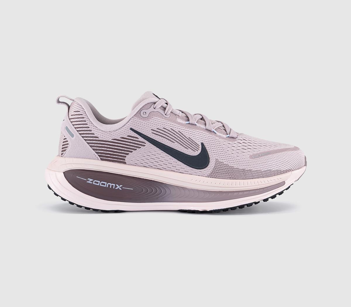 NikeNike Vomero 18 TrainersParticle Rose Off Noir Silt Red Tattoo