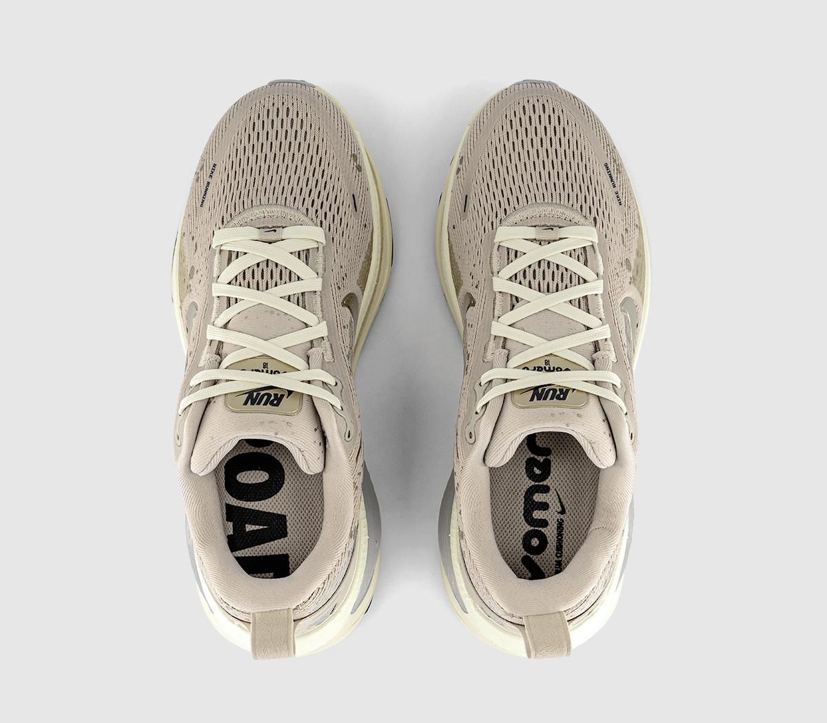 NikeNike Vomero 18 TrainersCream Metallic Gold Grain Coconut Milk