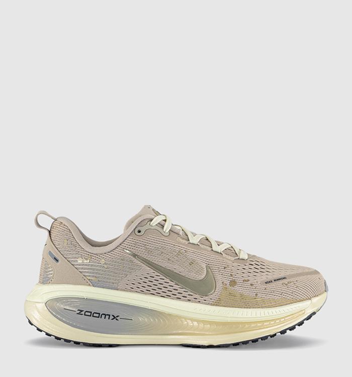 Nike Nike Vomero 18 Trainers Cream Metallic Gold Grain Coconut Milk