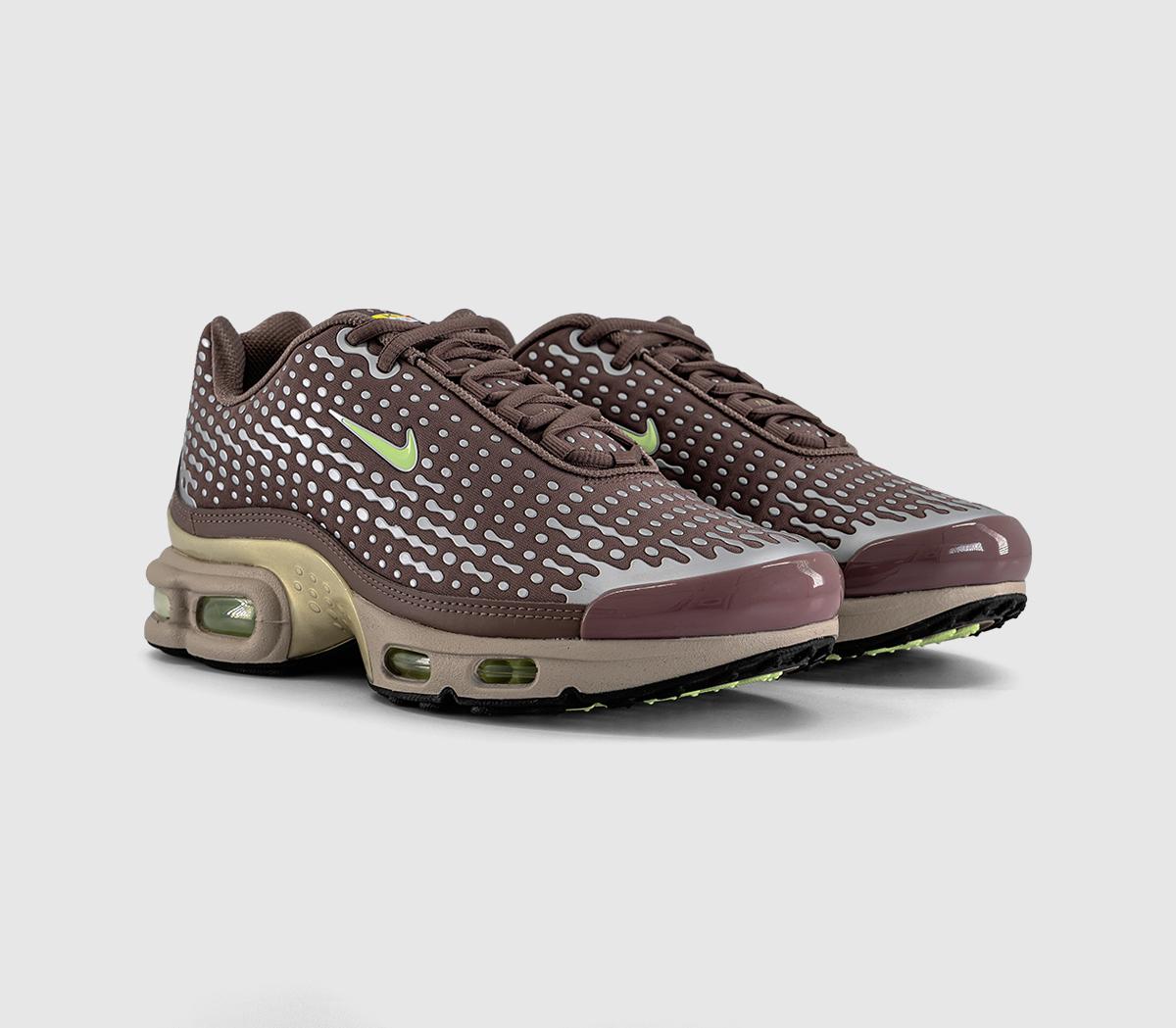 NikeNike Air Max Plus VII TrainersPlum Eclipse Barely Volt Mtlc Gold Grain