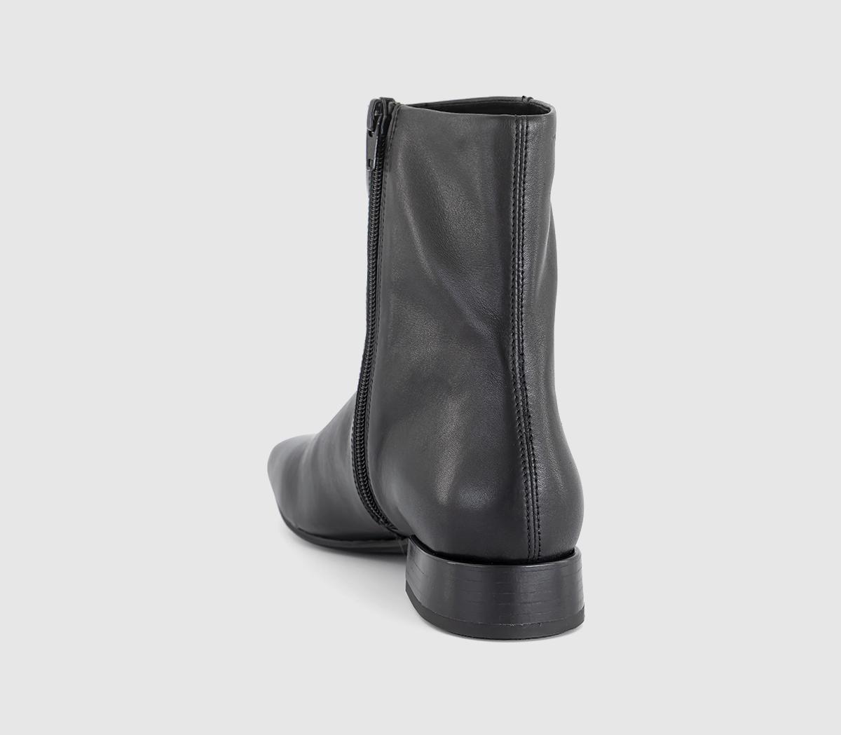 Vagabond ShoemakersMona Ankle BootsBlack