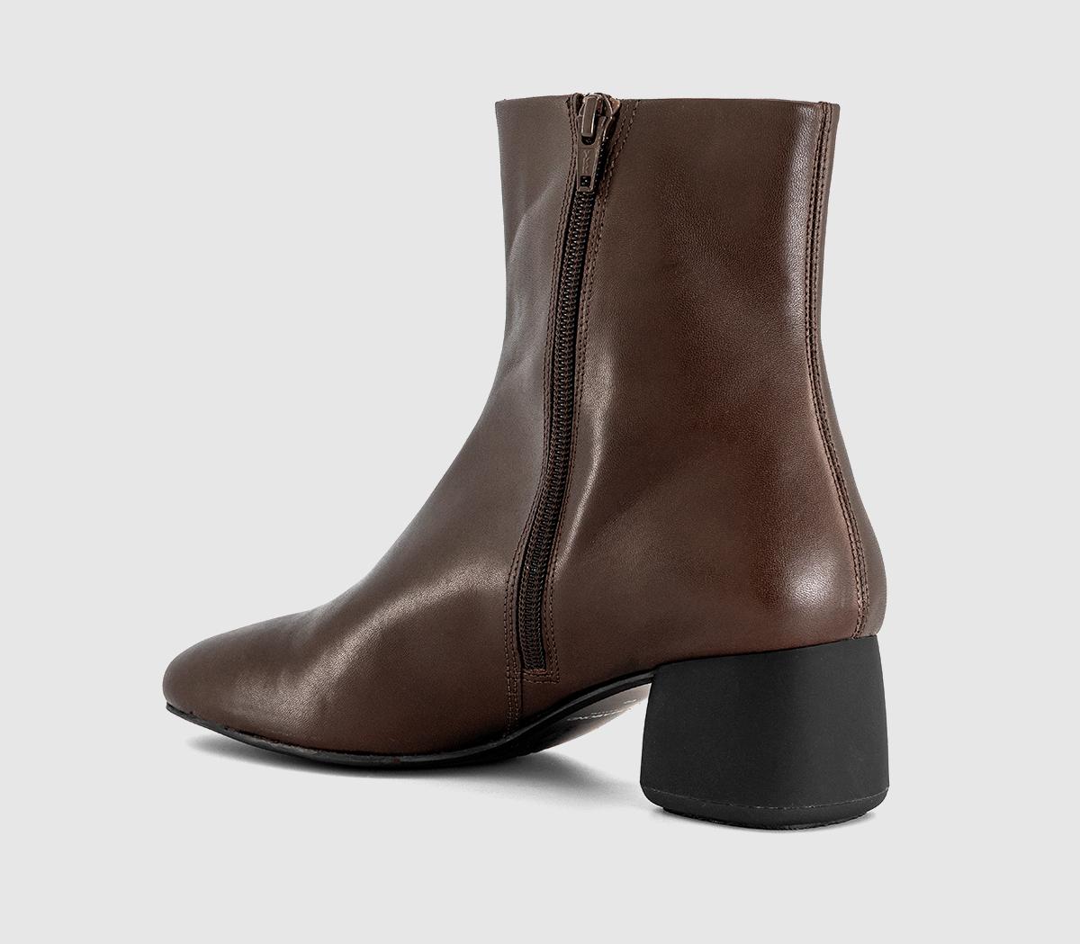 Vagabond ShoemakersLivia Ankle BootsChocolate Leather