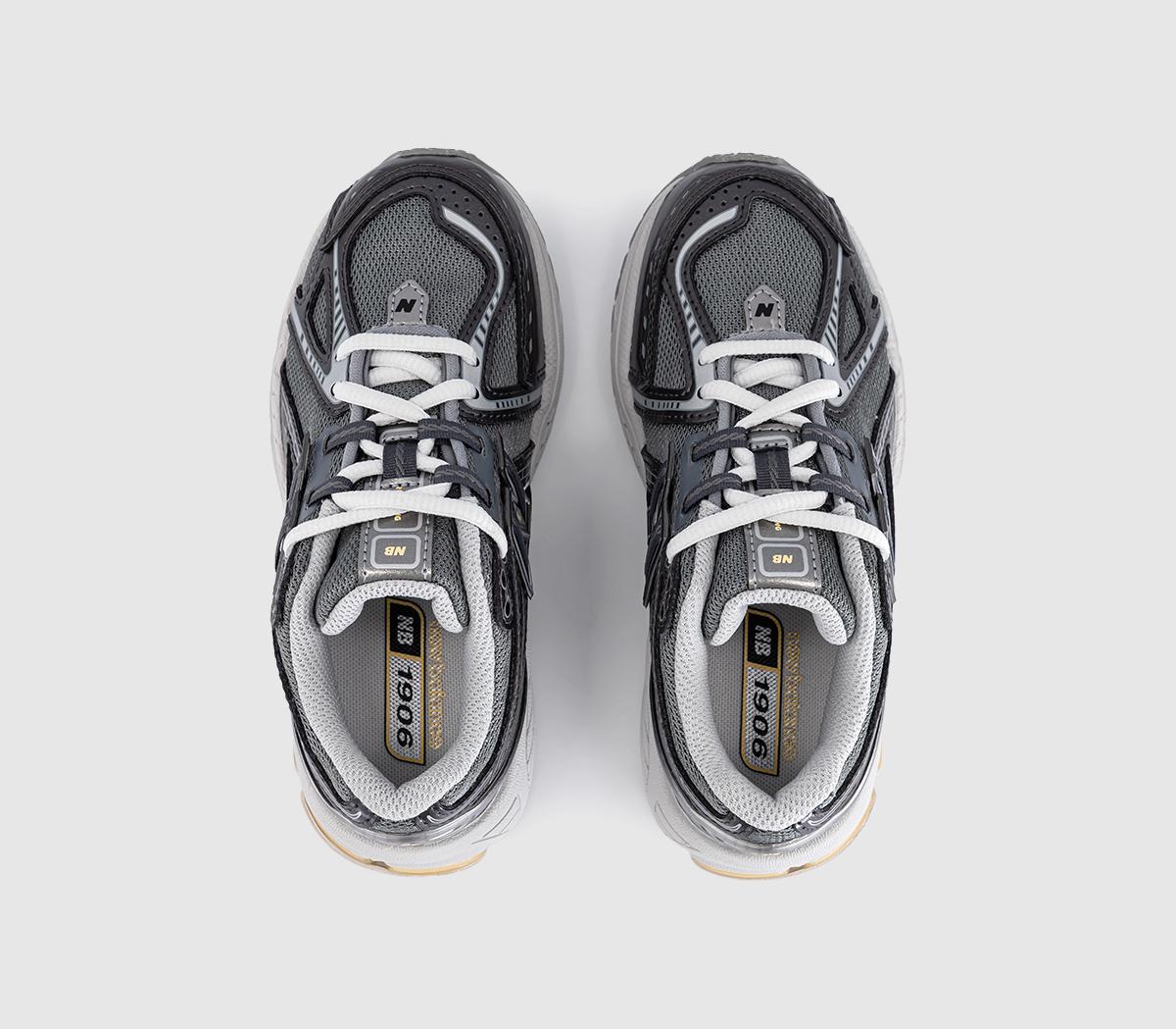 New Balance1906 Youth TrainersDark Silver Metallic