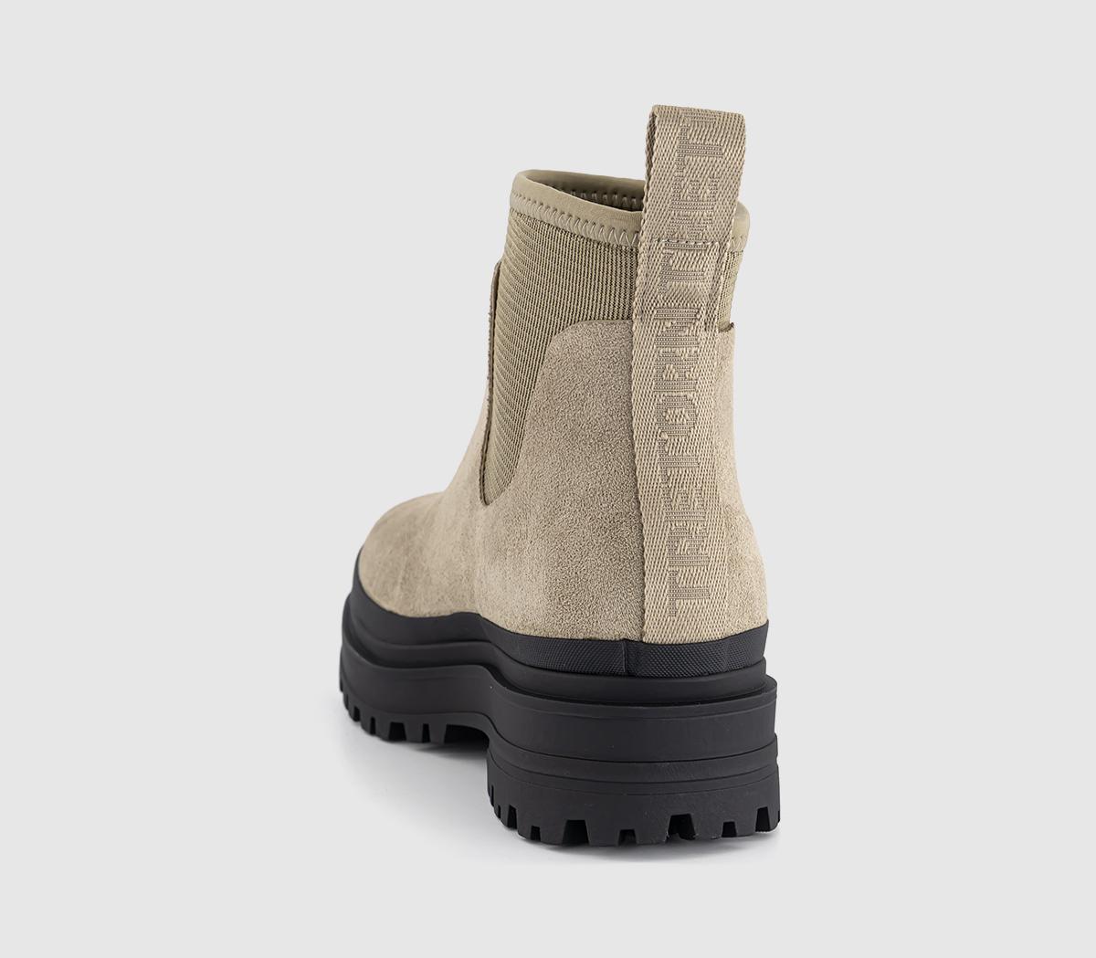 TretornCela Hybrid Chelsea BootsDune