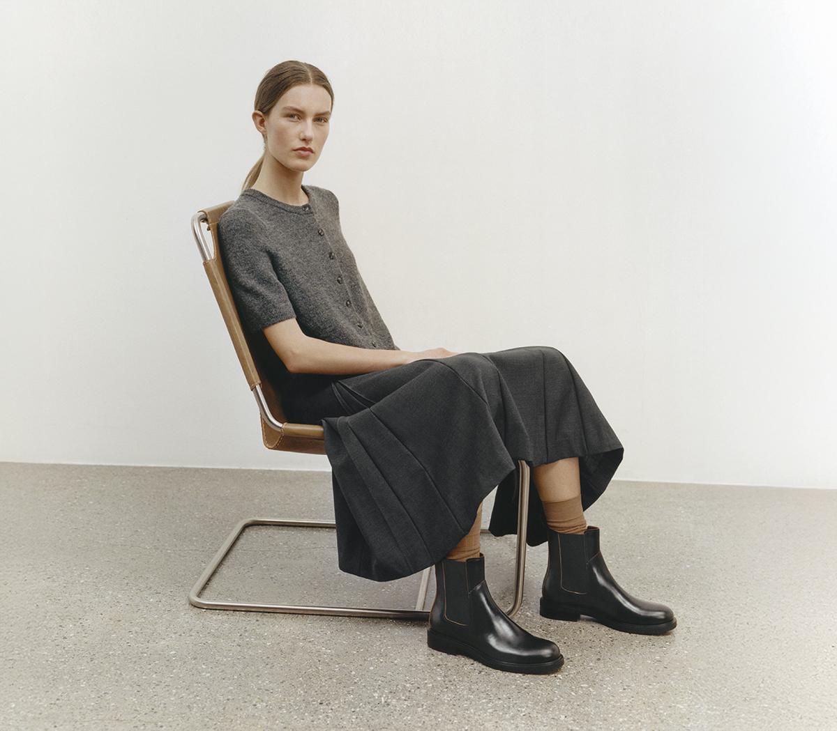 Vagabond ShoemakersFreya Chelsea BootsBlack Leather