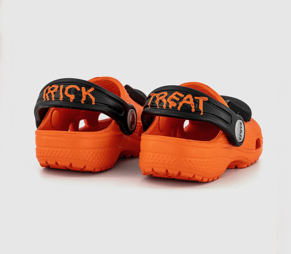 CrocsClassic Pumpkin Clogs ToddlerOrange Light Up