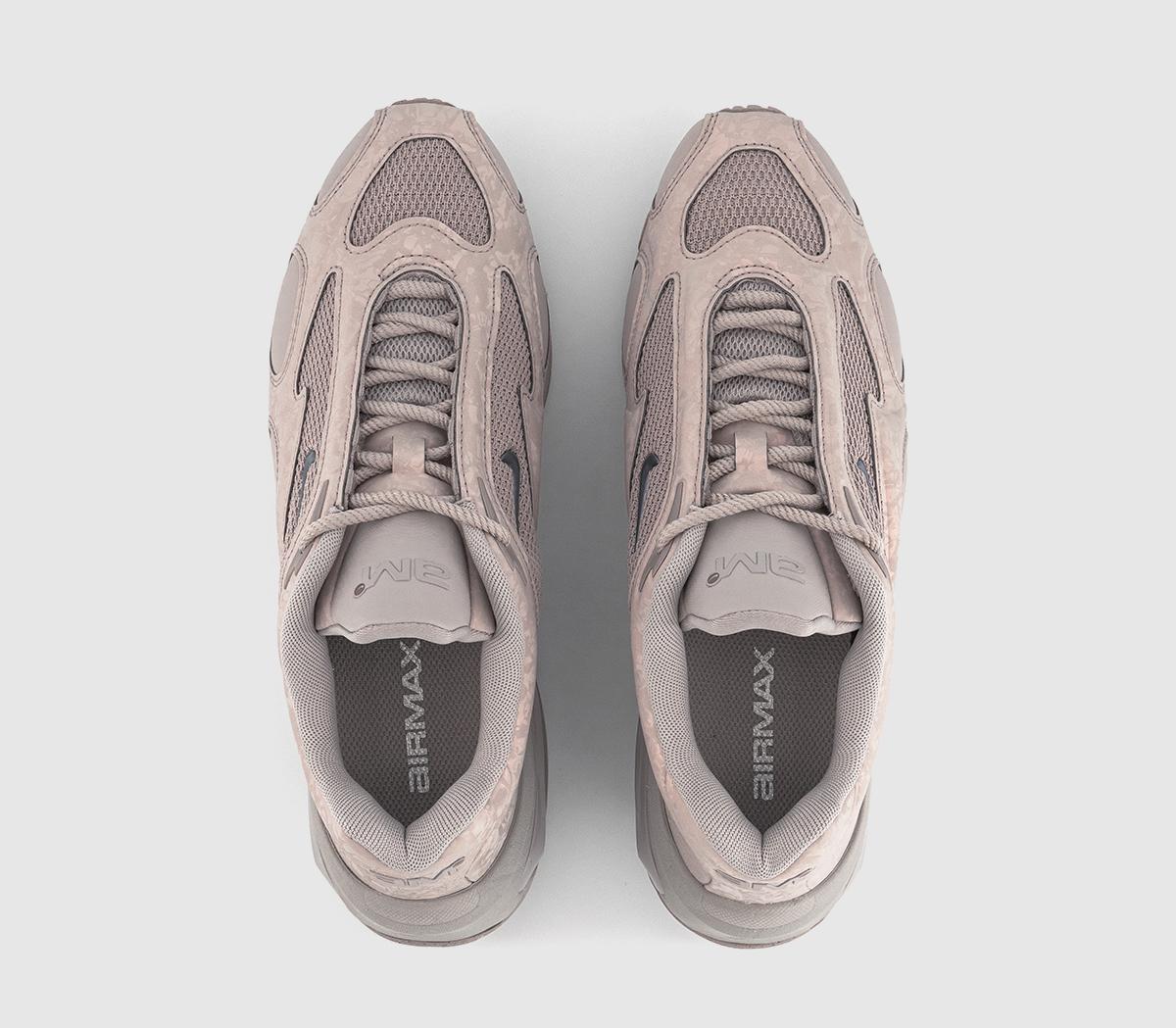 NikeAir Max Muse TrainersCollege Grey Metallic Silver