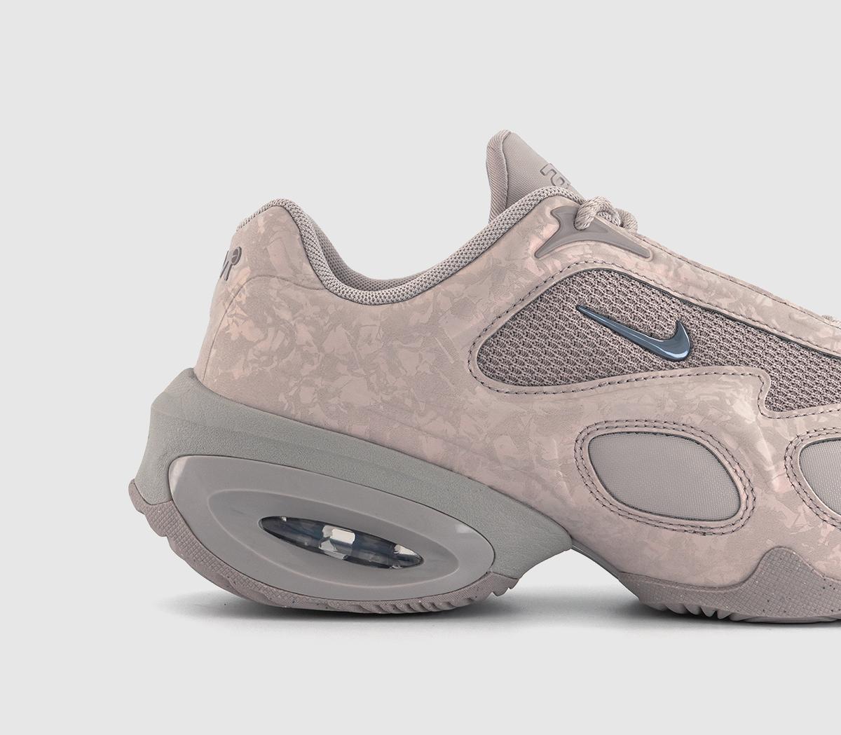 NikeAir Max Muse TrainersCollege Grey Metallic Silver